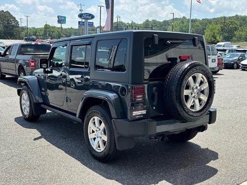 Rhino Clearcoat 2017 Jeep Wrangler Unlimited Sahara