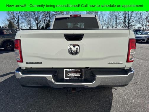 Bright White Clearcoat 2024 RAM 2500 Big Horn Crew Cab 4x4 6'4' Box