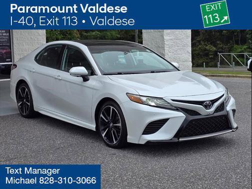 Pearl 2019 Toyota Camry XSE