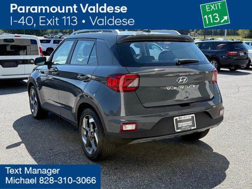 2024 Hyundai VENUE SEL