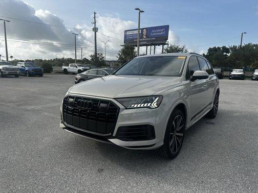 2023 Audi Q7 Premium Plus 55 TFSI quattro Tiptronic