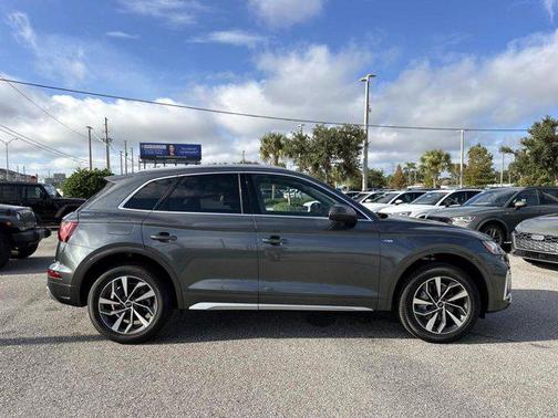 2025 Audi Q5 Premium Plus 45 TFSI S line quattro S tronic