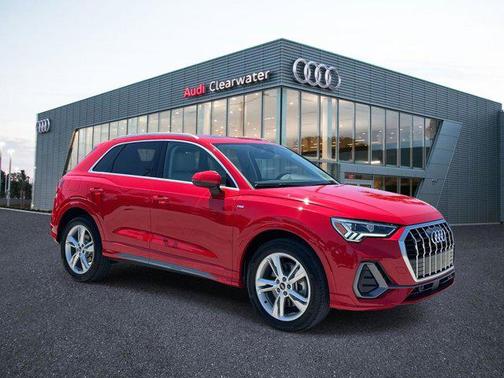 2024 Audi Q3 Premium 45 TFSI S line quattro Tiptronic