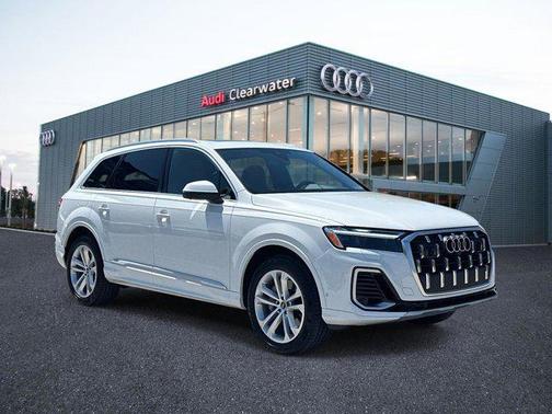 2025 Audi Q7 Premium 55 TFSI quattro Tiptronic