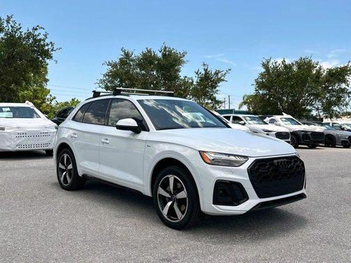 2023 Audi Q5 Prestige 45 TFSI S line quattro S tronic