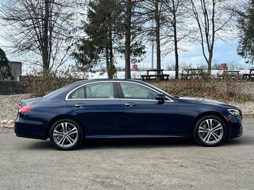 Lunar 2021 Mercedes-Benz E-Class E 350