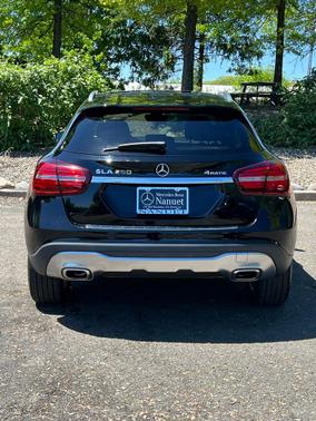 Night Black 2020 Mercedes-Benz GLA 250 4MATIC