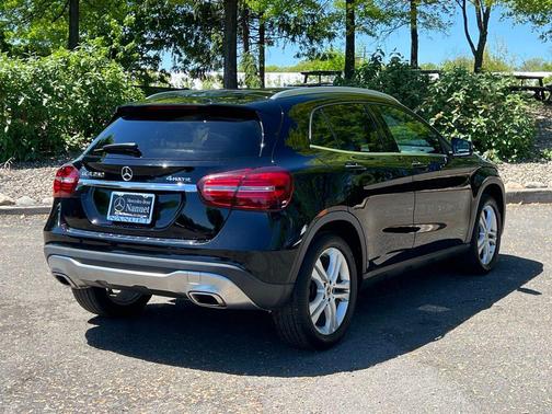Night Black 2020 Mercedes-Benz GLA 250 4MATIC