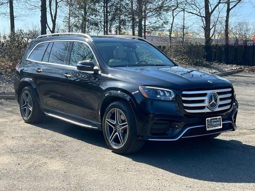 Black 2025 Mercedes-Benz GLS 450 4MATIC