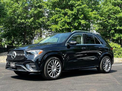 Black 2024 Mercedes-Benz GLE 350 4MATIC