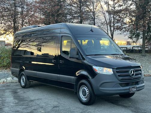 2024 Mercedes-Benz Sprinter 2500 High Roof