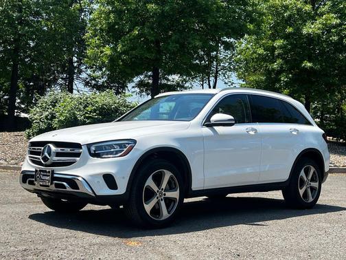 Polar White 2022 Mercedes-Benz GLC 300 4MATIC