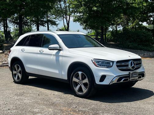 Polar White 2022 Mercedes-Benz GLC 300 4MATIC