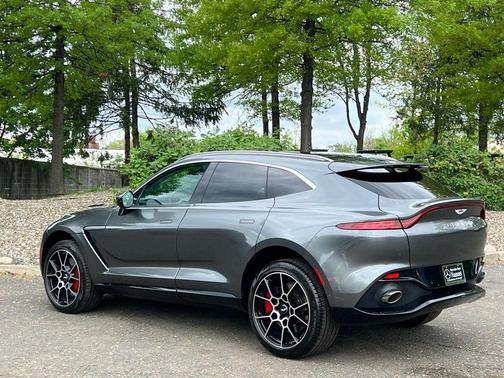 China Gray 2021 Aston Martin DBX Base