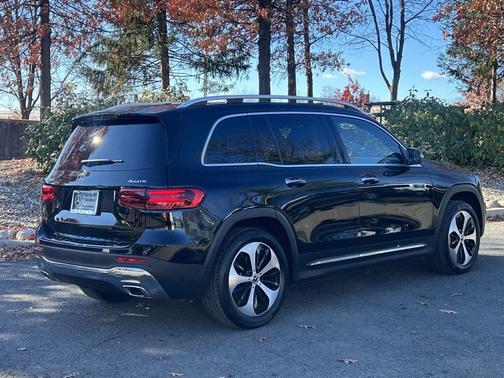 2024 Mercedes-Benz GLB 250 4MATIC