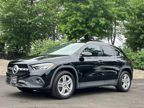 Black 2023 Mercedes-Benz GLA 250 4MATIC