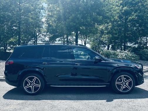 2022 Mercedes-Benz GLS 450 4MATIC