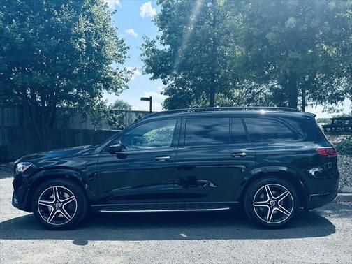 2022 Mercedes-Benz GLS 450 4MATIC