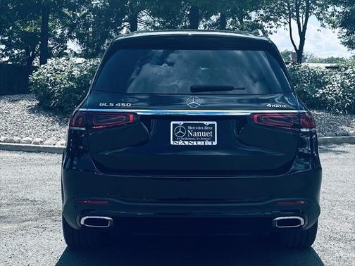 2022 Mercedes-Benz GLS 450 4MATIC