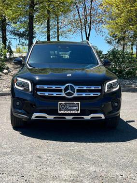 Black 2023 Mercedes-Benz GLB 250 4MATIC