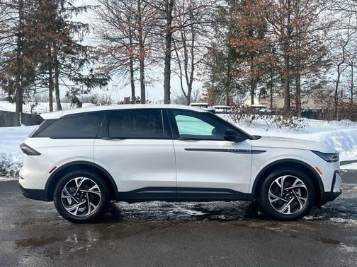 2024 Lincoln Nautilus Premiere