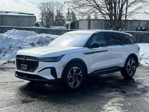 2024 Lincoln Nautilus Premiere