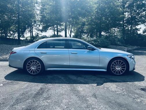 2022 Mercedes-Benz S-Class 4MATIC