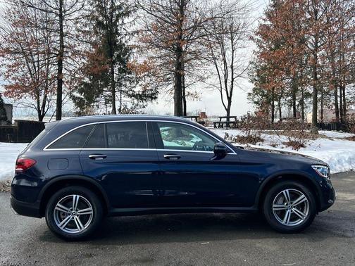 2022 Mercedes-Benz GLC 300 4MATIC