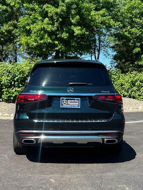 Emerald Green 2024 Mercedes-Benz GLS 450 4MATIC