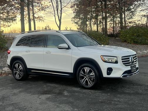 2025 Mercedes-Benz GLB 250 4MATIC