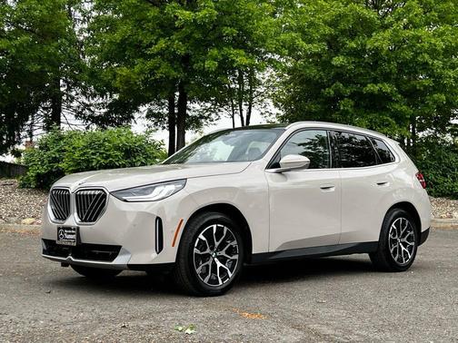 Gray Metallic 2026 BMW X3 30 xDrive