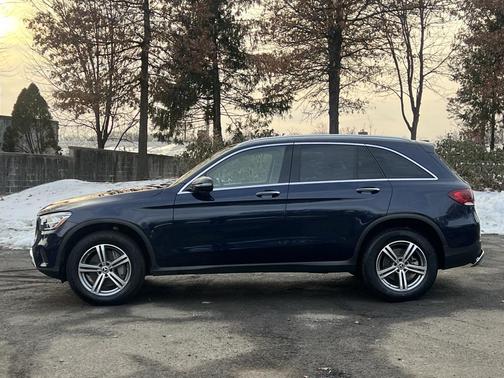 2022 Mercedes-Benz GLC 300 4MATIC