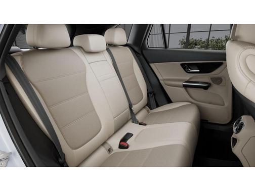 Polar White 2026 Mercedes-Benz GLC 300 4MATIC