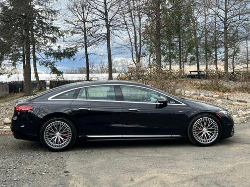 Obsidian Black Metallic 2023 Mercedes-Benz AMG EQS 4MATIC+