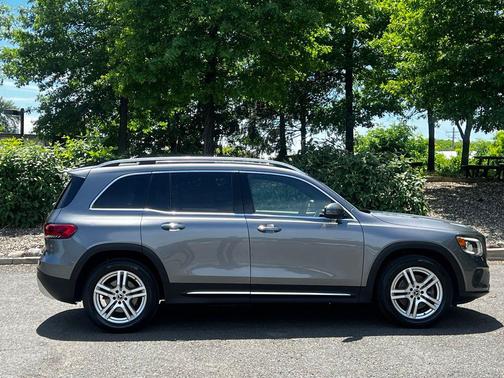 Mountain Grey Metallic 2020 Mercedes-Benz GLB 250 4MATIC
