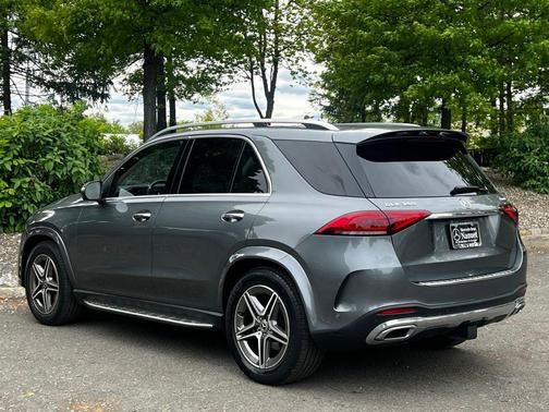 Grey 2022 Mercedes-Benz GLE 350 4MATIC