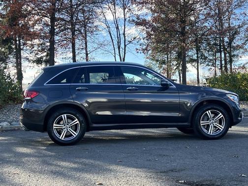 2021 Mercedes-Benz GLC 300 4MATIC