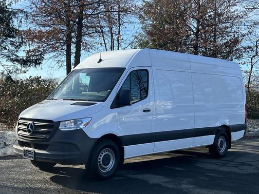 2023 Mercedes-Benz Sprinter 2500 High Roof