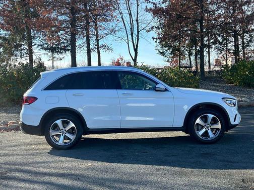 2022 Mercedes-Benz GLC 300 4MATIC