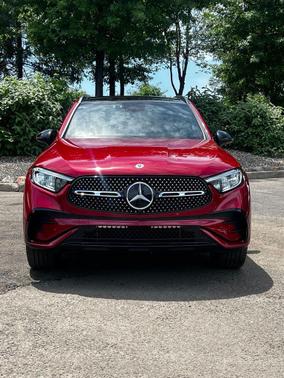 MANUFAKTUR Patagonia Red Metallic 2024 Mercedes-Benz GLC 300 4MATIC