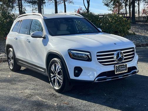 2025 Mercedes-Benz GLB 250 4MATIC