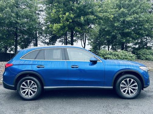 2023 Mercedes-Benz GLC 300 4MATIC