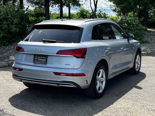 Florett Silver Metallic 2021 Audi Q5 45 Premium