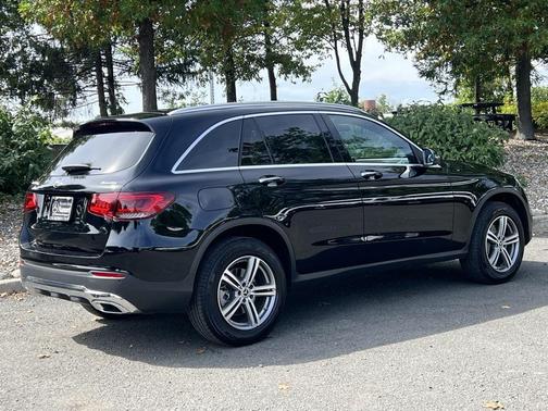 2022 Mercedes-Benz GLC 300 4MATIC