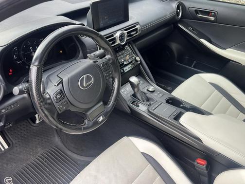 2021 Lexus IS 350 Base