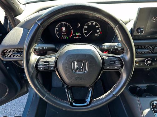 Nordic Forest Pearl 2024 Honda HR-V Sport
