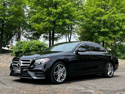Black 2019 Mercedes-Benz E-Class 4MATIC