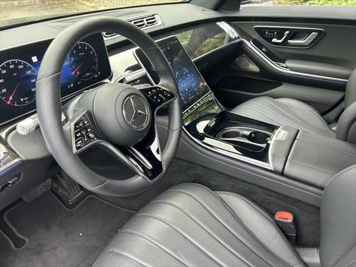 2022 Mercedes-Benz S-Class 4MATIC