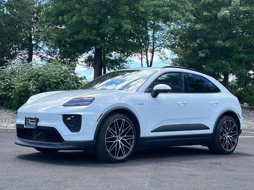 White 2024 Porsche Macan Macan Electric 4