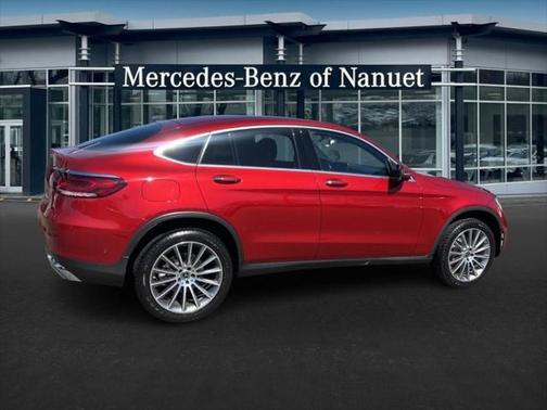 2021 Mercedes-Benz GLC 300 4MATIC Coupe